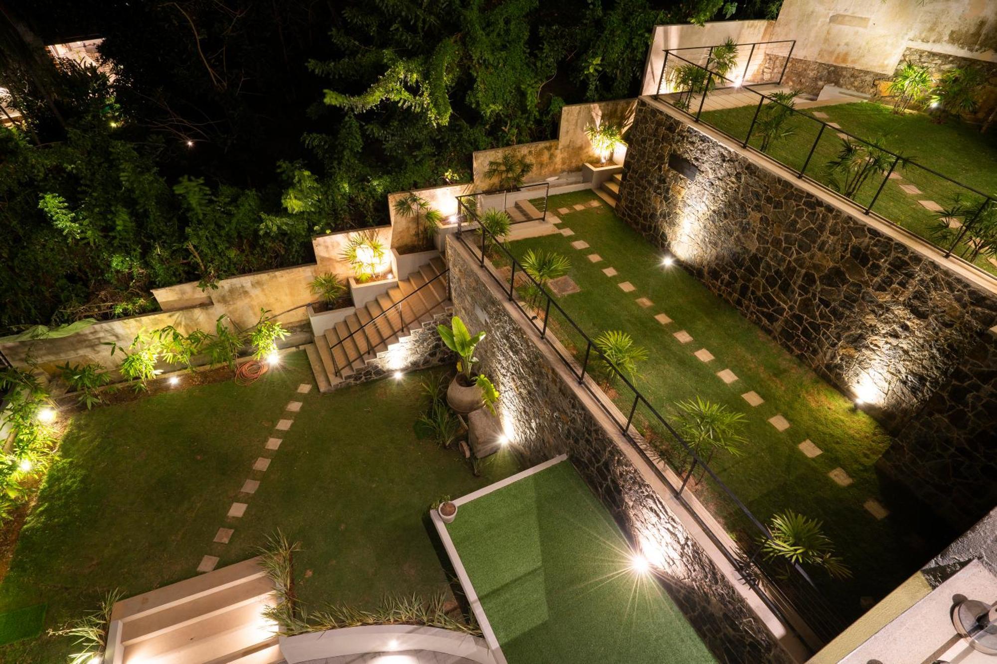 The Nine Mirissa Hotel Exterior photo