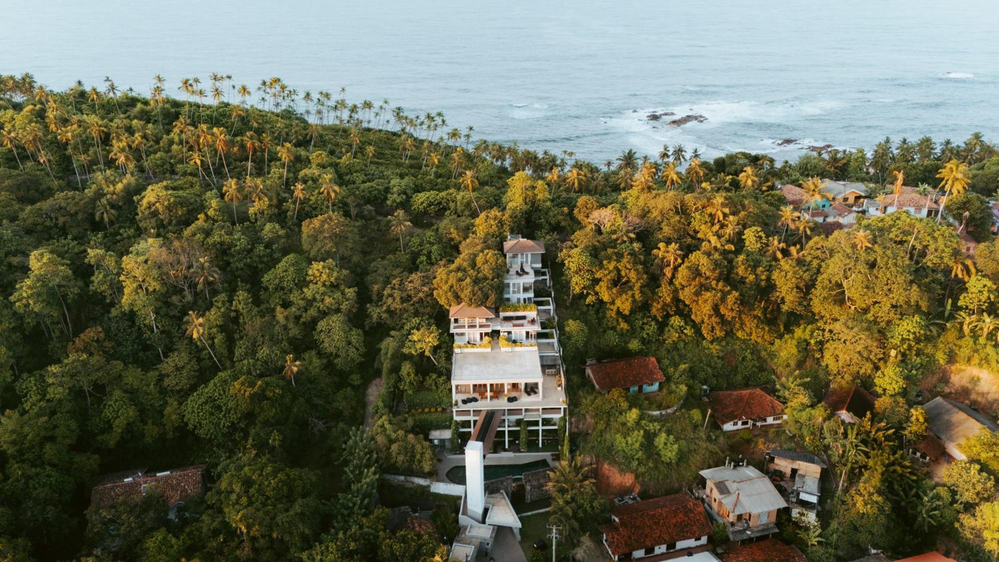 The Nine Mirissa Hotel Exterior photo